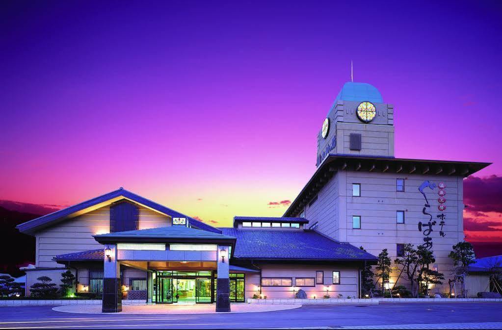 Hotel Gurabatei Awara Exterior foto